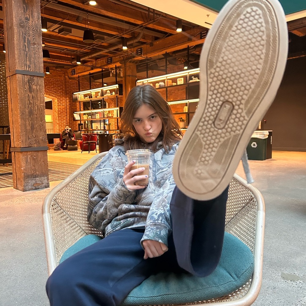 Meet your Posher, Sophia